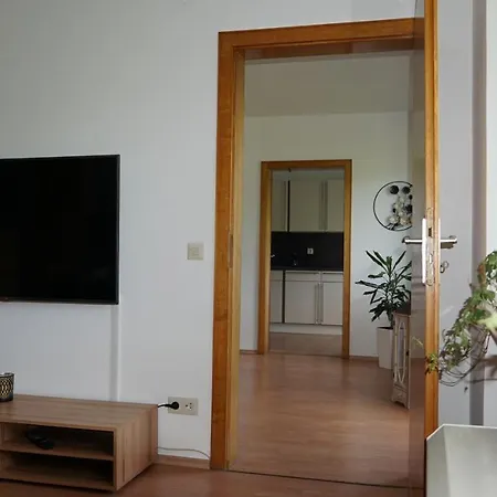 Grosse Helle Mit Balkon, Ruhig Gelegen Mit Guter Verkehrsanbindung * Bad Berneck im Fichtelgebirge