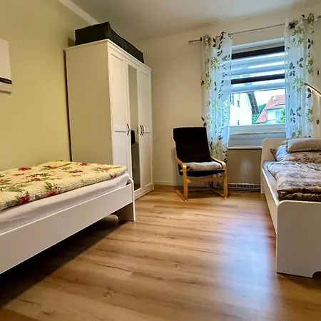 Appartamento Grosse Helle Mit Balkon, Ruhig Gelegen Mit Guter Verkehrsanbindung
